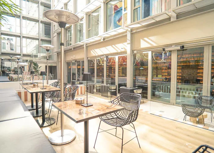 Akeah Gran Via (Adults Only)Albergo